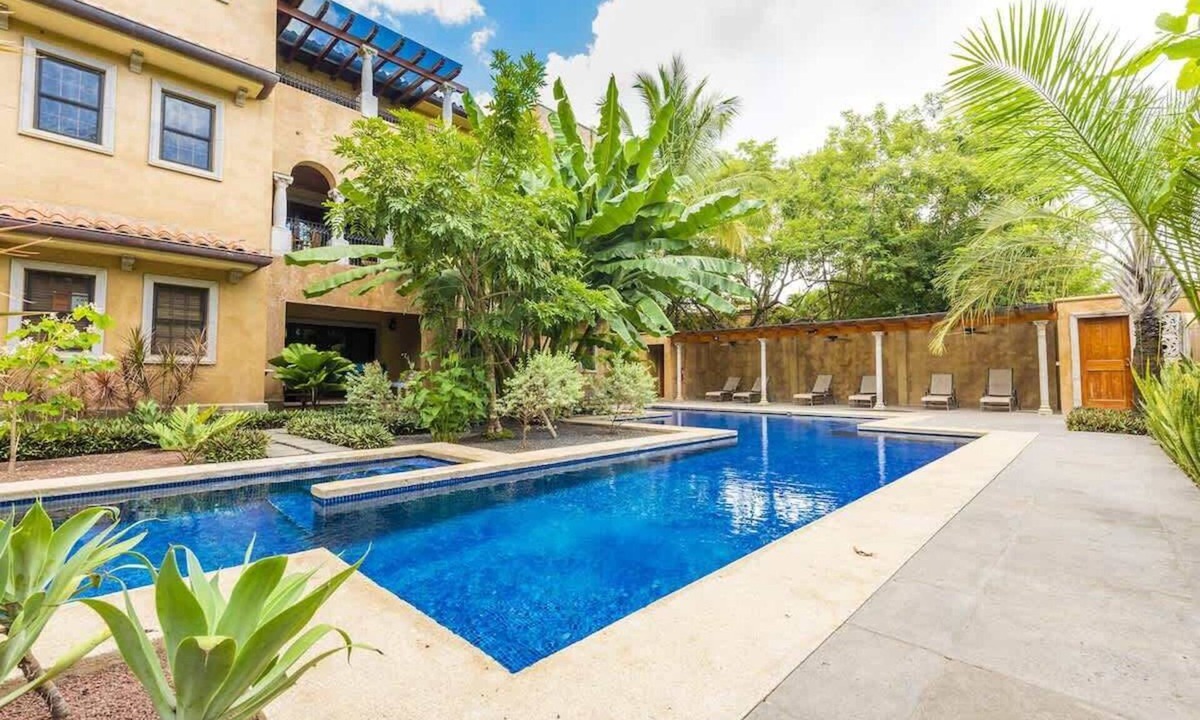 Playa Langosta Condo | La Esquina 7 Langosta- 2 Bedroom luxury condo