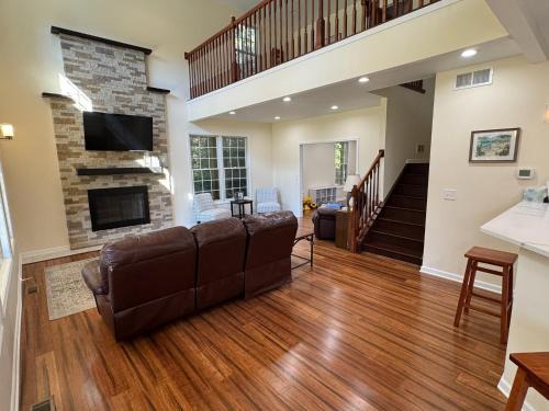 Kelleys Island House | Large Family Gathering Home on Kelleys Island