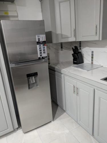St. George's Apartment | Lawrence Legacy 2