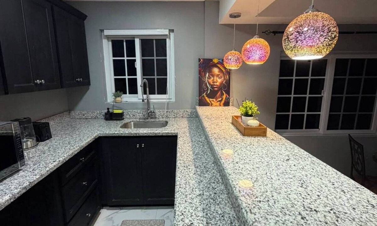 Boscobel House | Lovely 1-bedroom with AC, 15 minutes from Ocho Rios town center and attractions.