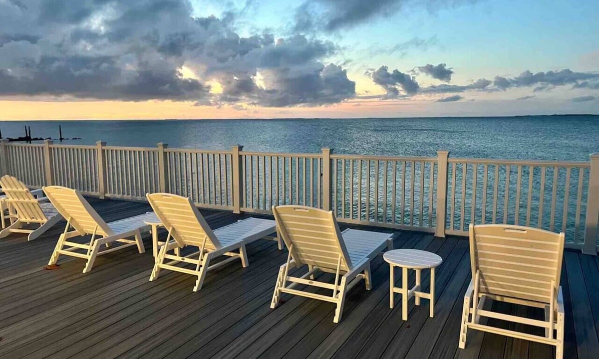 Lubbers Quarters Cay House | Luxury 3BR · protected dock · oceanfront · private gated peninsula