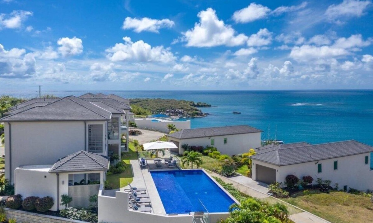 Calivigny Condo | Luxury Apartment with stunning ocean views and pool