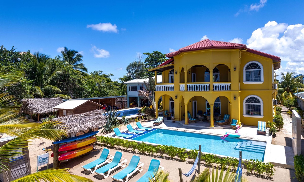 Hopkins House | Luxury, Beachfront, Home with Resort-amenities, Housekeeping & FREE GOLF CART.