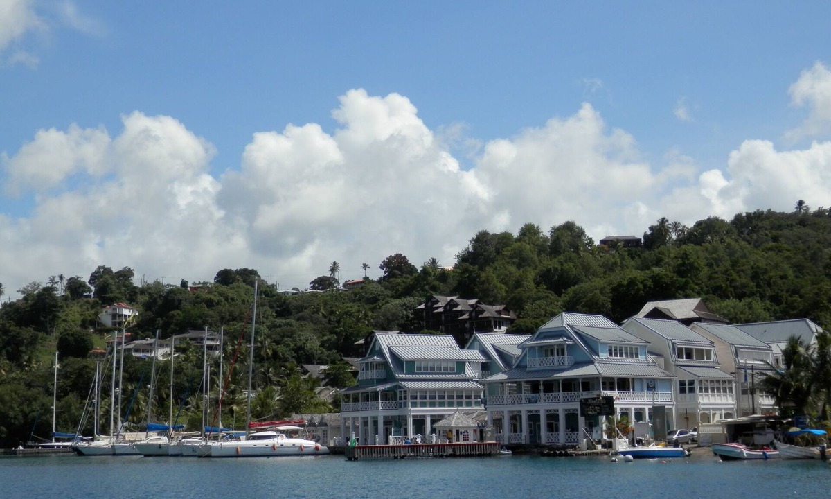 Marigot Bay Apartment | Luxury One Bed Apartment in Marina Bay Marina, with free Zoetry Hotel access!