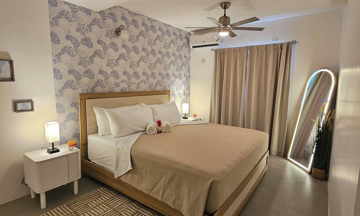 Norbrook Apartment | Mahoe Suite- Modern 1Br w/pool, 24/7 security & WiFi in vibrant Kingston