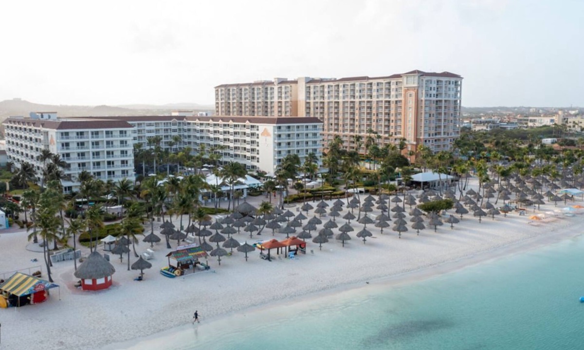 Palm Beach Resort | Marriott Aruba Ocean Club, Two Bedroom Villa with Full Kitchen.