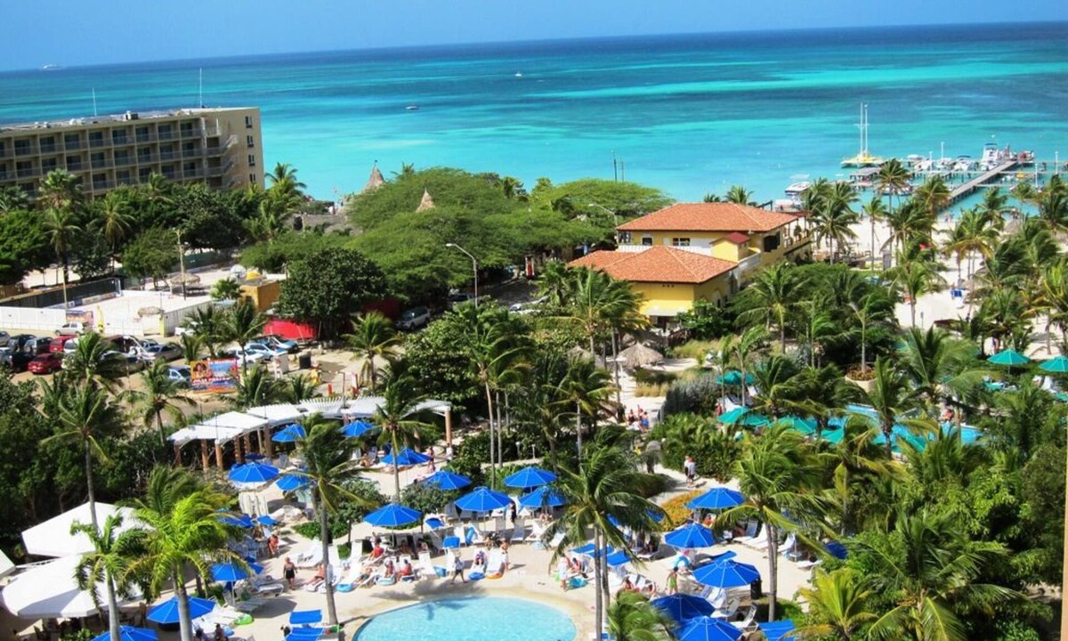 Oranjestad Villa | Marriott Aruba Surf Club - 5 Star 2 Bedroom Sleeps 8 - Multiple Weeks Available!