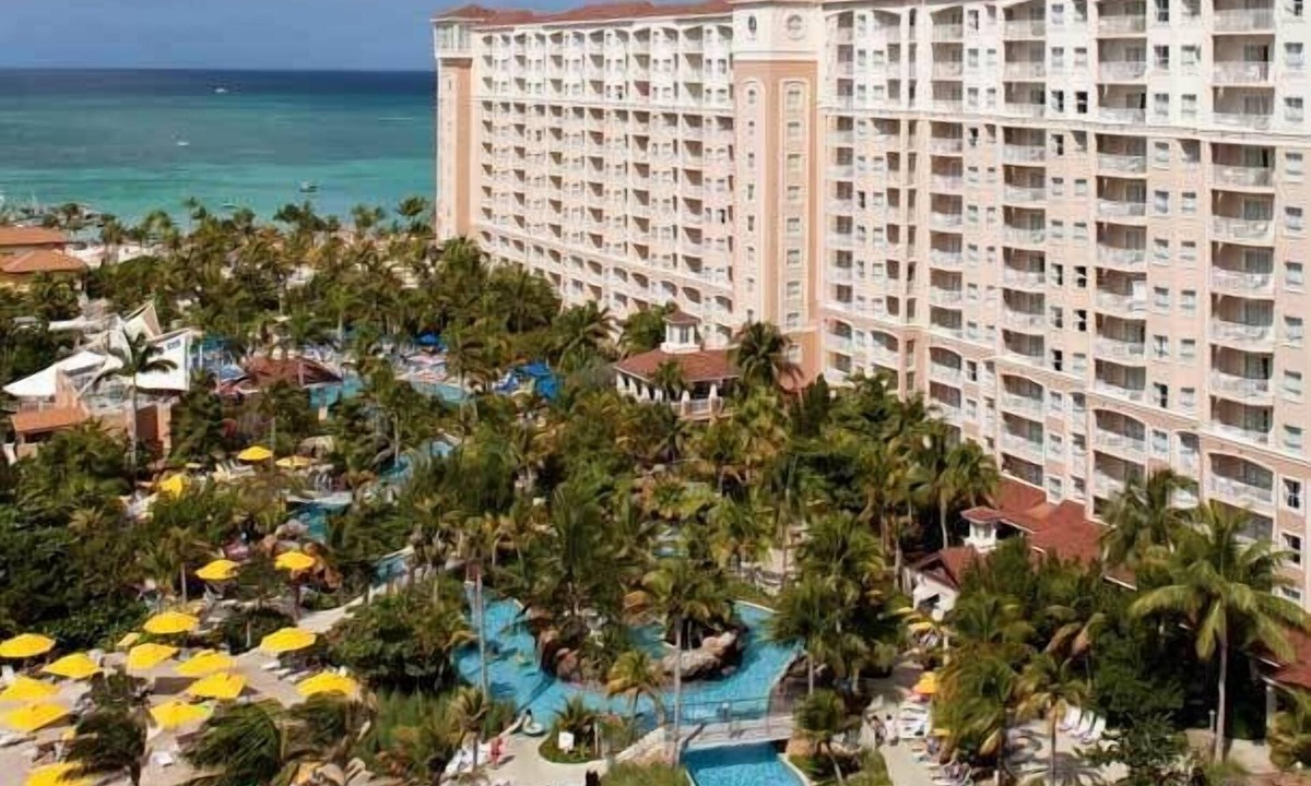 Palm Beach Condo | Marriott's Aruba Surf Club . BEST SERVICE GUARANTEED/SEND US A MESSAGE !