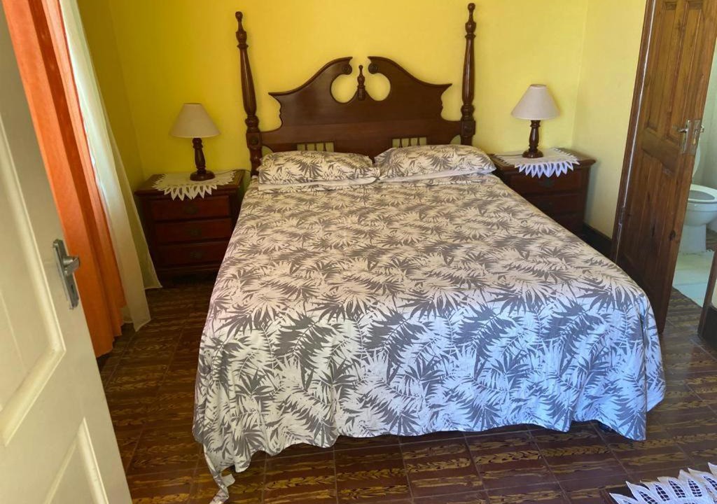 Treasure Beach Bed & Breakfast | Nat’s place