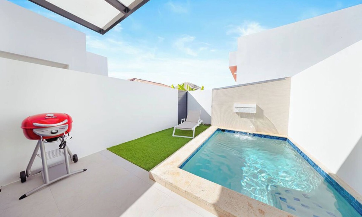 Bubali Apartment | NEW 1BR w/Private Pool BBQ Patio @ Eagle Beach