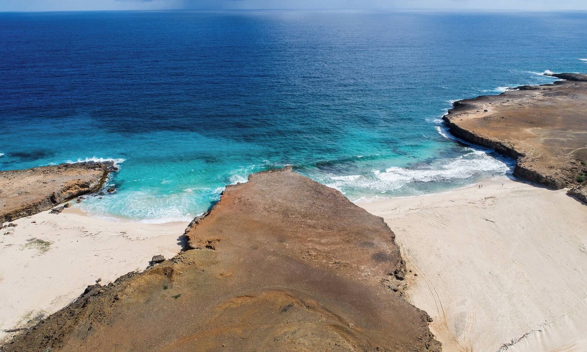 Aruba Villa | NEW LISTING! Your Iconic Cunucu Stay in Aruba