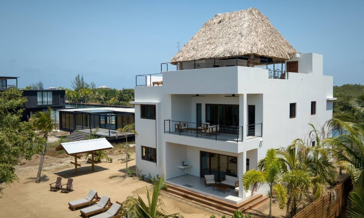 Placencia Villa | NEW Oceanfront 5 Bedroom Private Island Villa