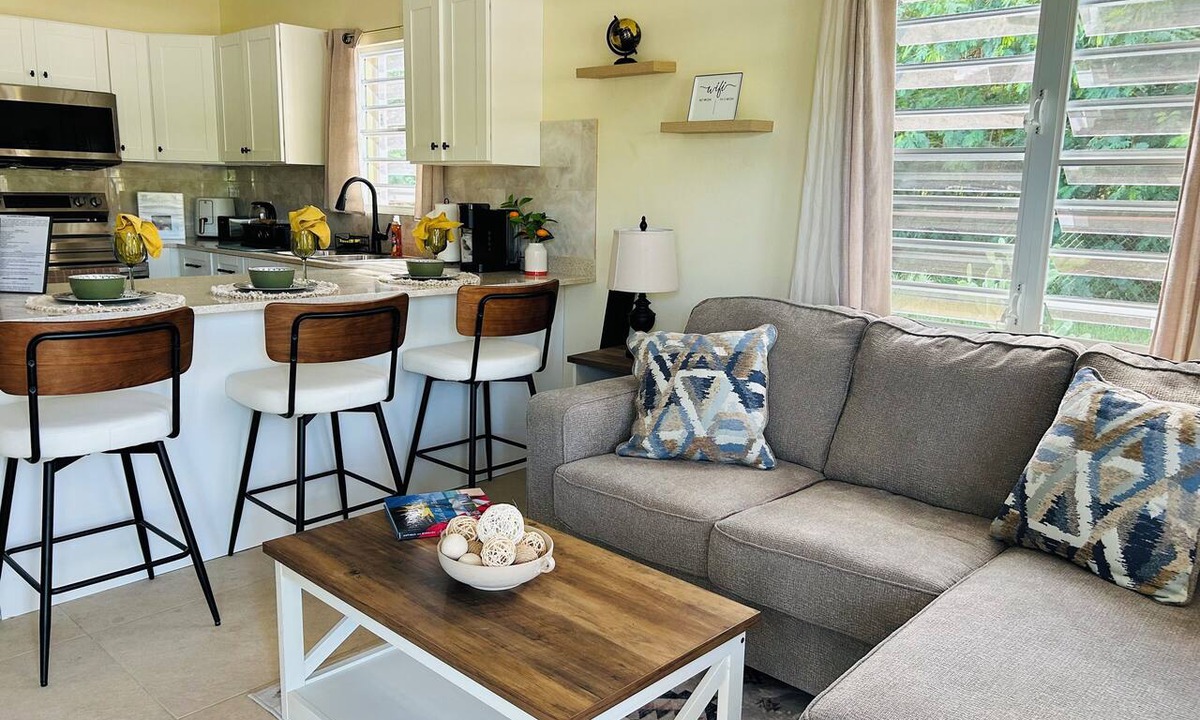 Piggotts House | O.L.S Property:Modern 2-bedroom home in Paynter’s with AC and Free Parking!
