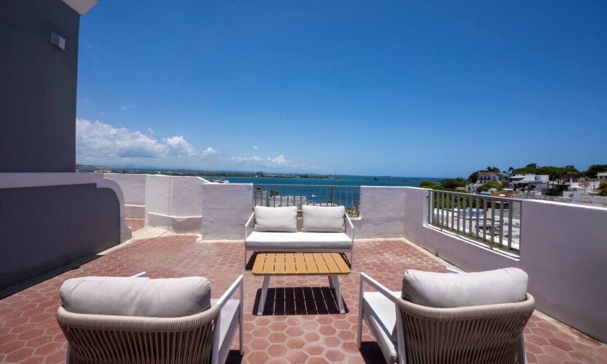 Catedral Apartment | Ocean & Cityscape, Heart of Old San Juan