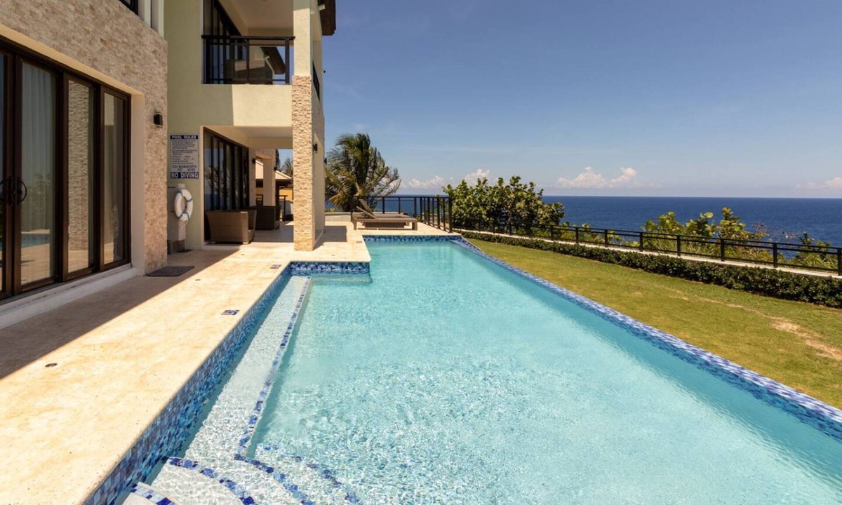 Tower Isle House | Ocean's Edge ~ Fully Staffed ~ Luxury Villa