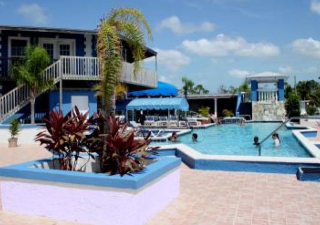 Bahama Reef Apartment | One Bedroom Apartment ~ Ocean Reef Yacht Club Resort