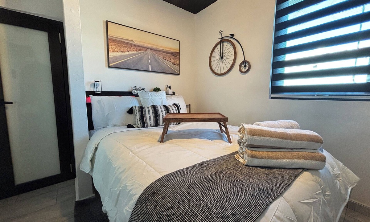 Sabana Llana Norte House | Outdoor Haven, BBQ, Movie Nights, FirePit, Jacuzzi
