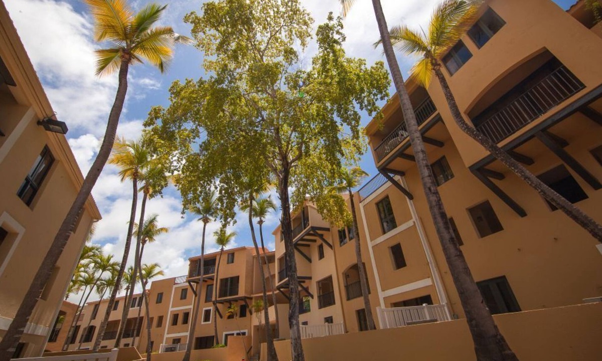 Candelero Abajo Condo | Park Royal Club Cala Relaxing 2BR Condo
