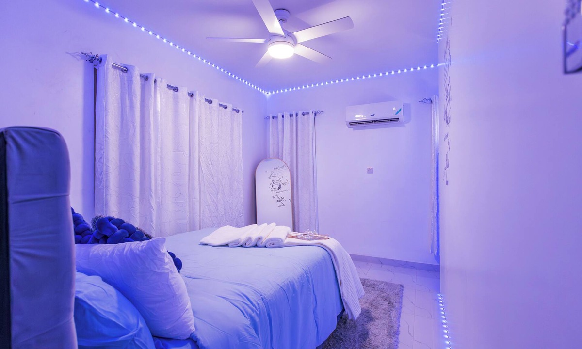 Eden Gardens Apartment | Peaceful 1-bedroom apartment with AC in vibrant Kingston