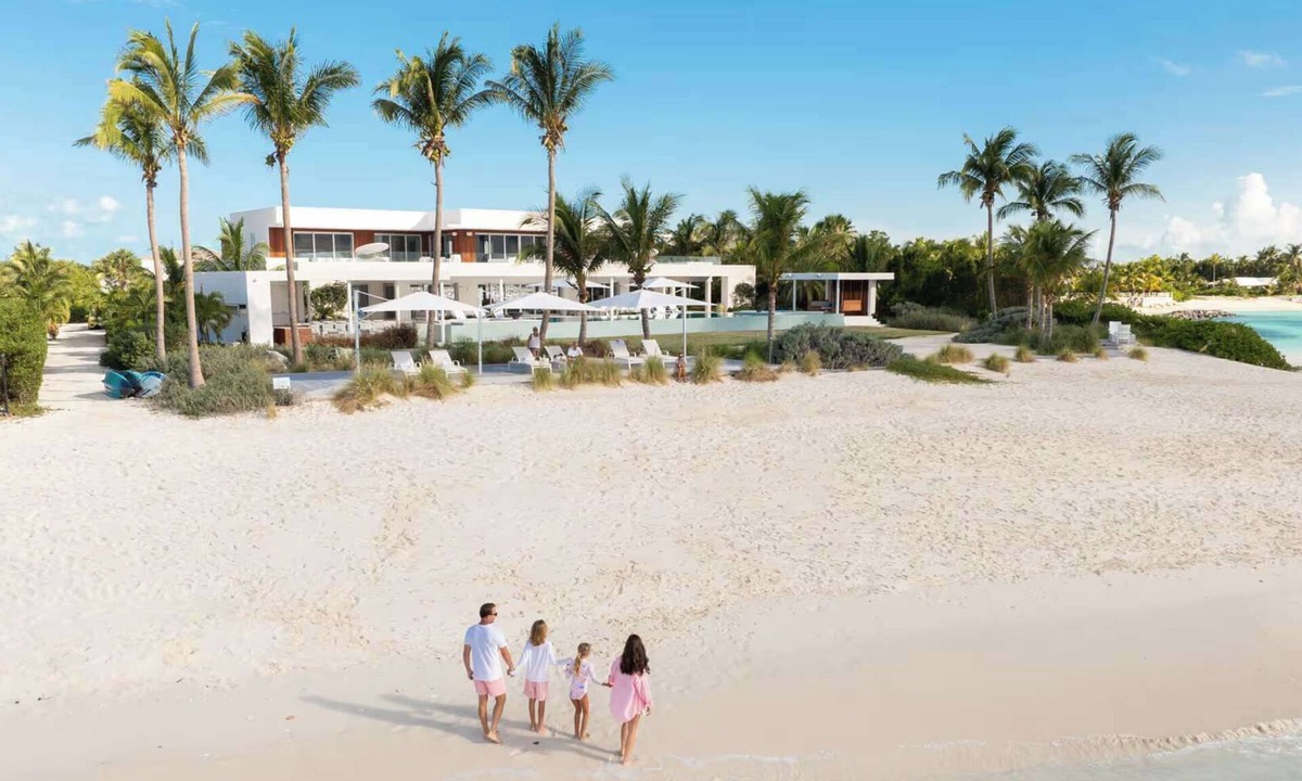 Leeward Settlement Villa | Please Inquire Before Booking – Luxury Villla