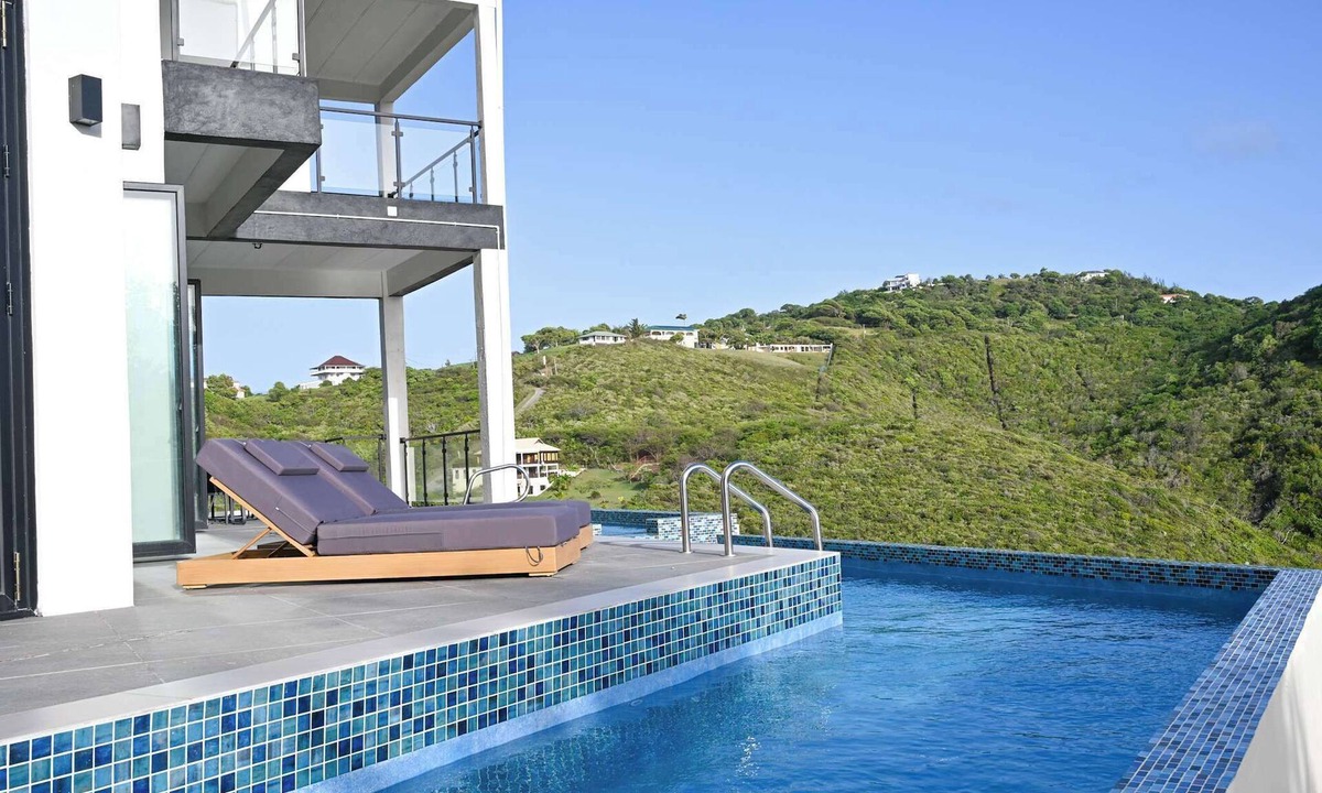 Mount Hardy Villa | Please Inquire Before Booking – Luxury Villa