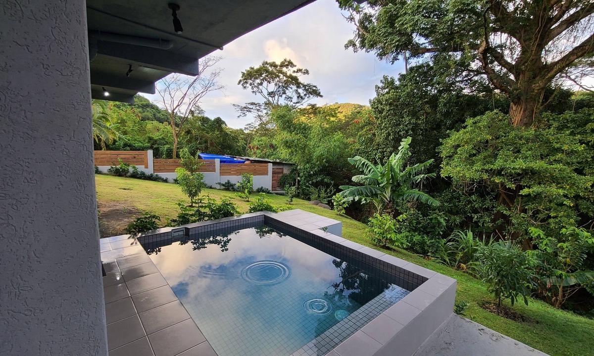 Calivigny House | Pool side/Riverside villa .