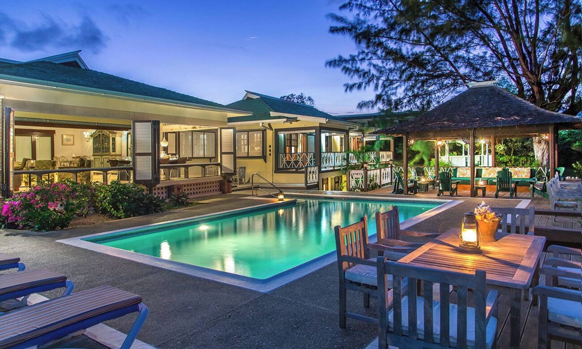 Silver Sands Villa | Private, Ocean Front Luxury Villa - Fully Staffed, Classic Luxury Charm