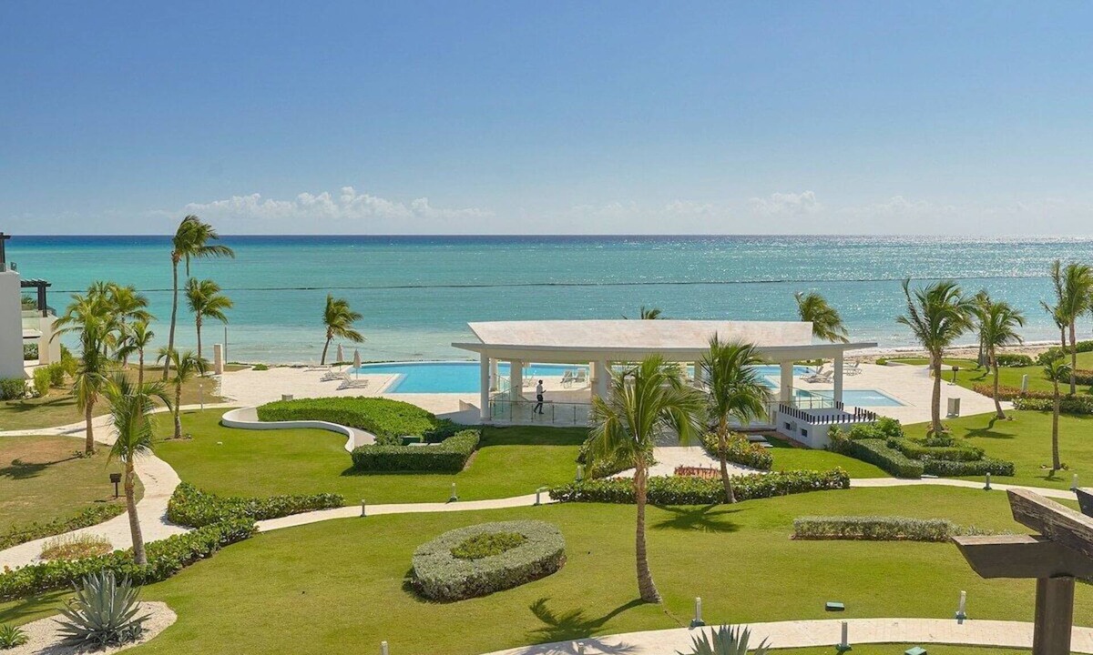 Cap Cana Marina Apartment | ®The{Beach~Spot} @CapcanaParadise +Pool+Beachfront