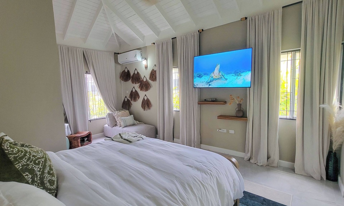 Mammee Bay Villa | Refined 2BR Villa Peaceful Gated Retreat Near Ocho Rios