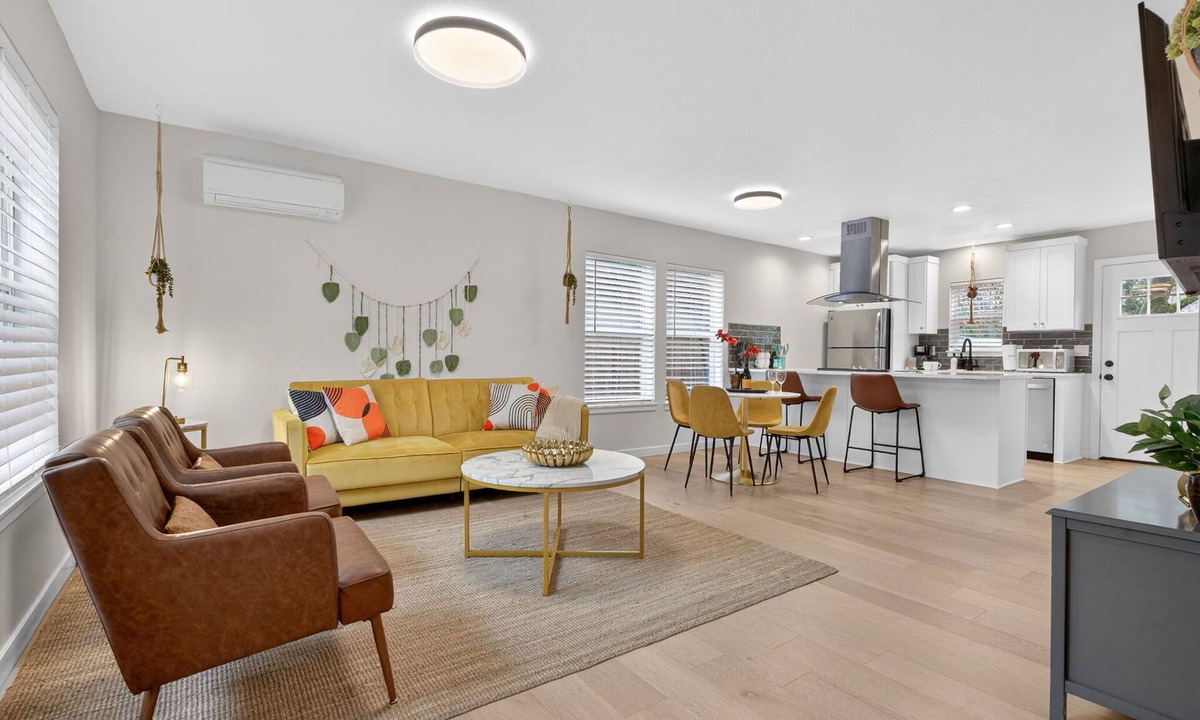 Alberta Arts District House | Retro-Chic Walk to Galleries + Cafés Fenced