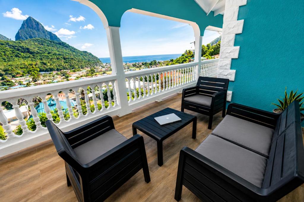 Soufriere House | Sapphire Villa 2 - Pitons & Ocean Views + Beach