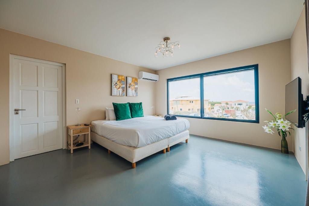 Noord Villa | Sea Breeze Villa