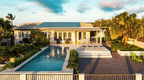 Santa Cruz House | Sombre 14-E