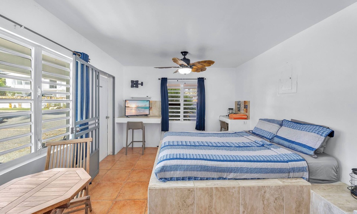 Puntas Apartment | Studio w/Patio Walk to Sandy Beach