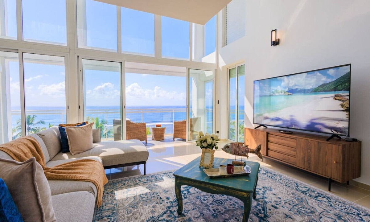 Juan Dolio - El Pueblo Apartment | Stunning Beach Front 5BD Penthouse, Spectacular Sea Views