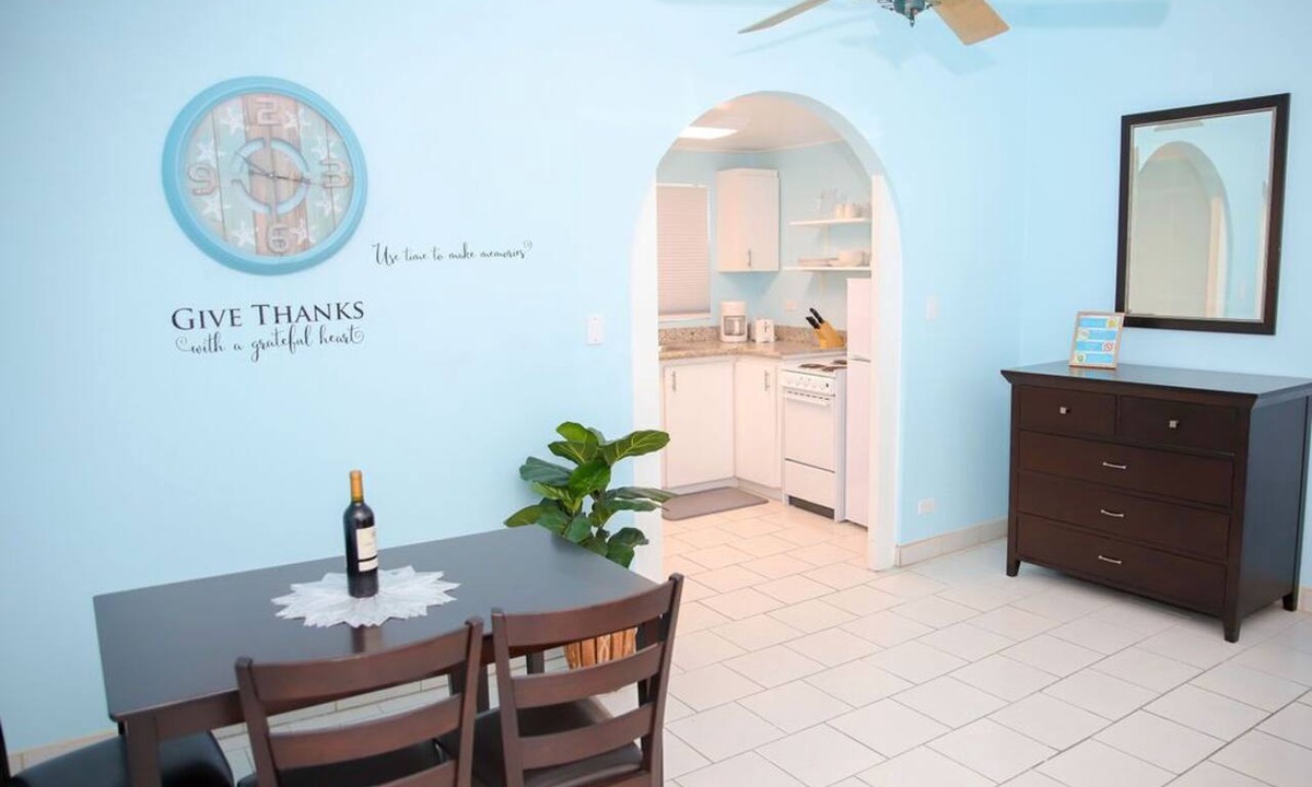 Paradise Island Apartment | Tangerine Sunsets Seville