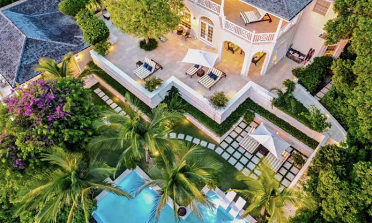 Dunmore Town House | The Arches Harbour Front Estate