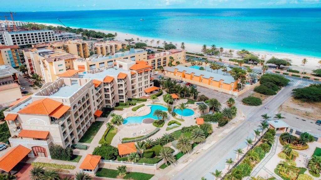 Palm Beach Apartment | The Elegance of Oasis -3BR Apartment Beach Front