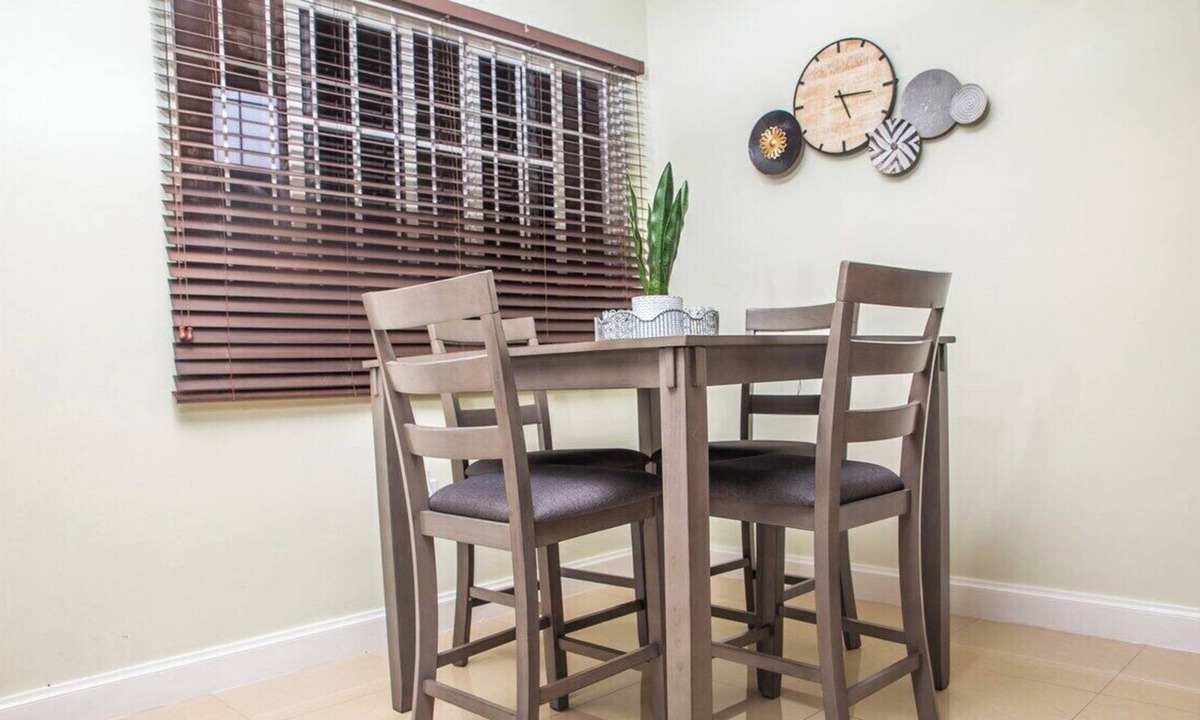 Camperdown Condo | This condominium is a 1 bedroom(s), 1 bathrooms, located in Kingston, St. Andrew Parish.