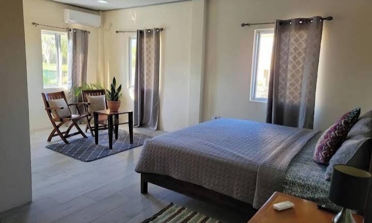 La Fargue Apartment | Tranquility Suites- Feels like home