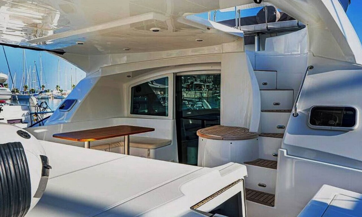 Placencia Boat Rental | Tropical Yacht Charters. - Family Vacation