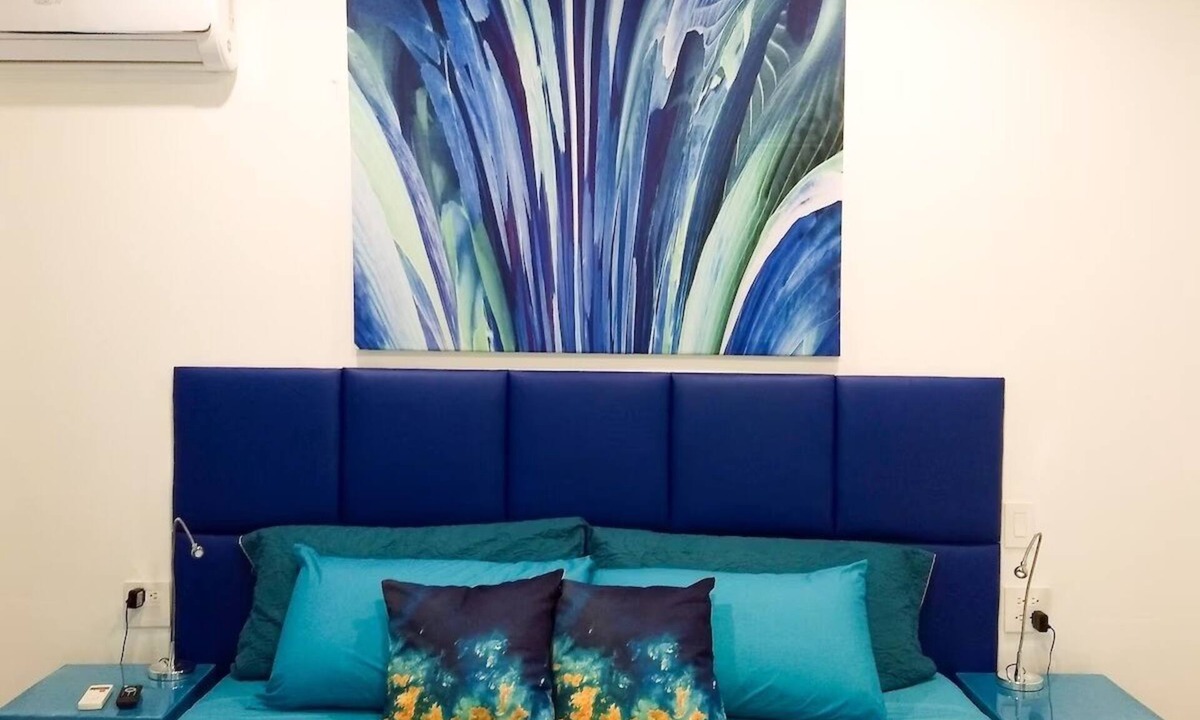 Bushiri House | Turquoise Villa Family-Friendly Private Pool 3BR/2BA 5 Min drive to Eagle Beach