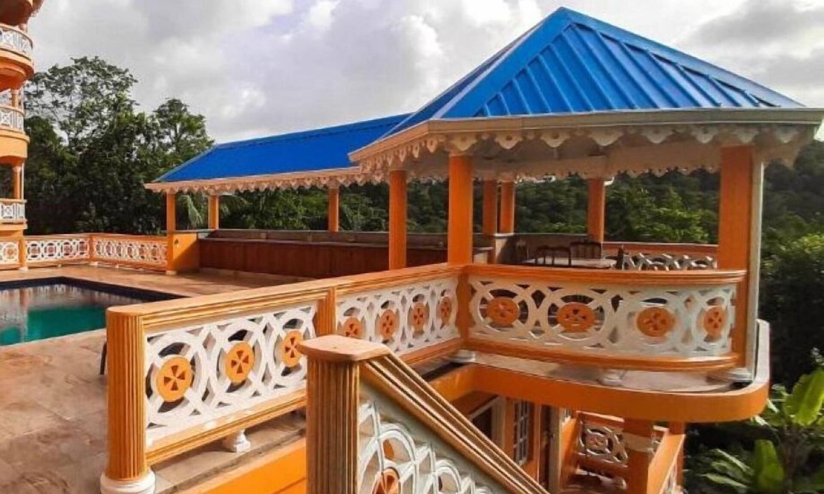 Castries Apartment | Union Hilltop Paradise Villas - Premium Poolside Villa with Scenic Views