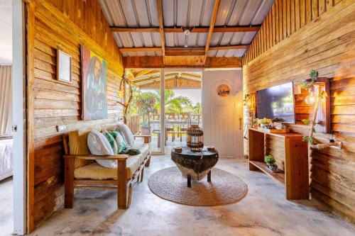 Puerto Plata House | valley view, Damajagua, Playateco, Jacuzzi, camp