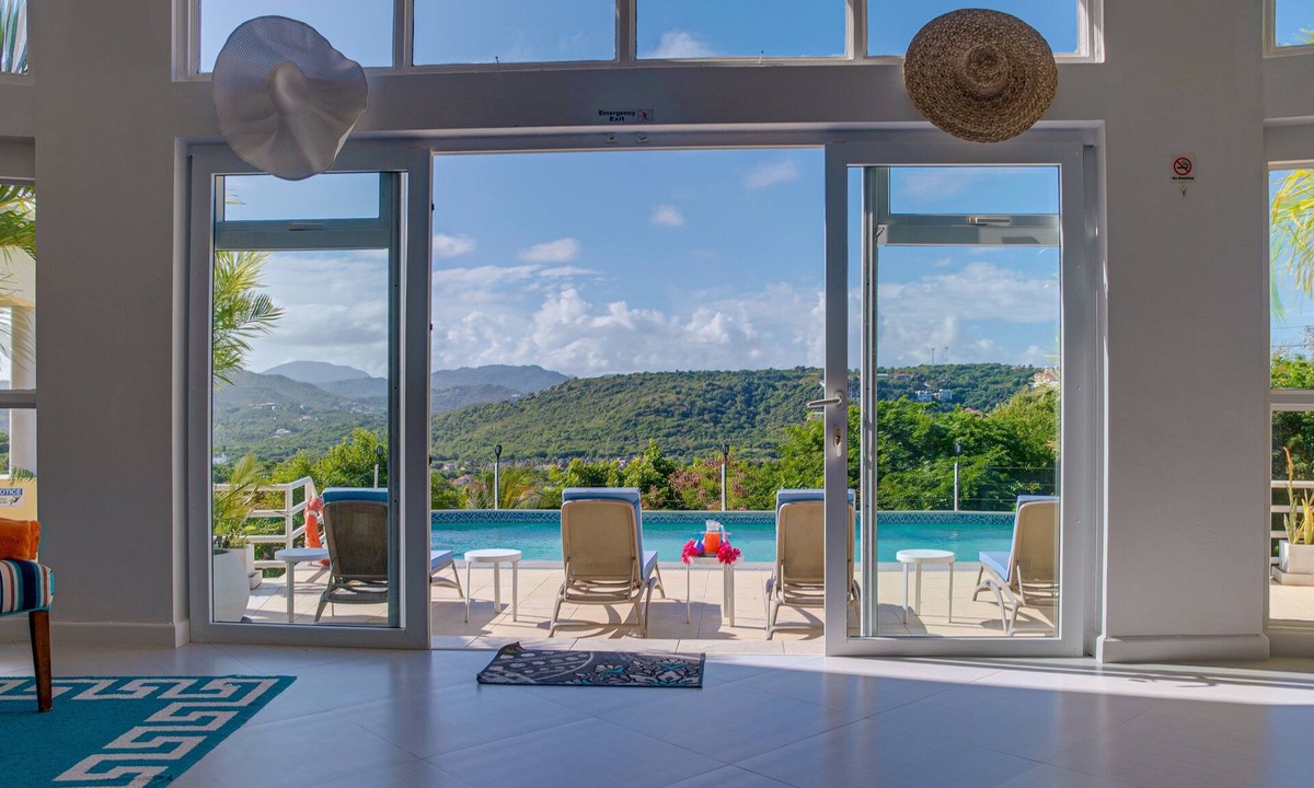 Cap Estate Villa | Villa Chilla 4 Bedroom Home