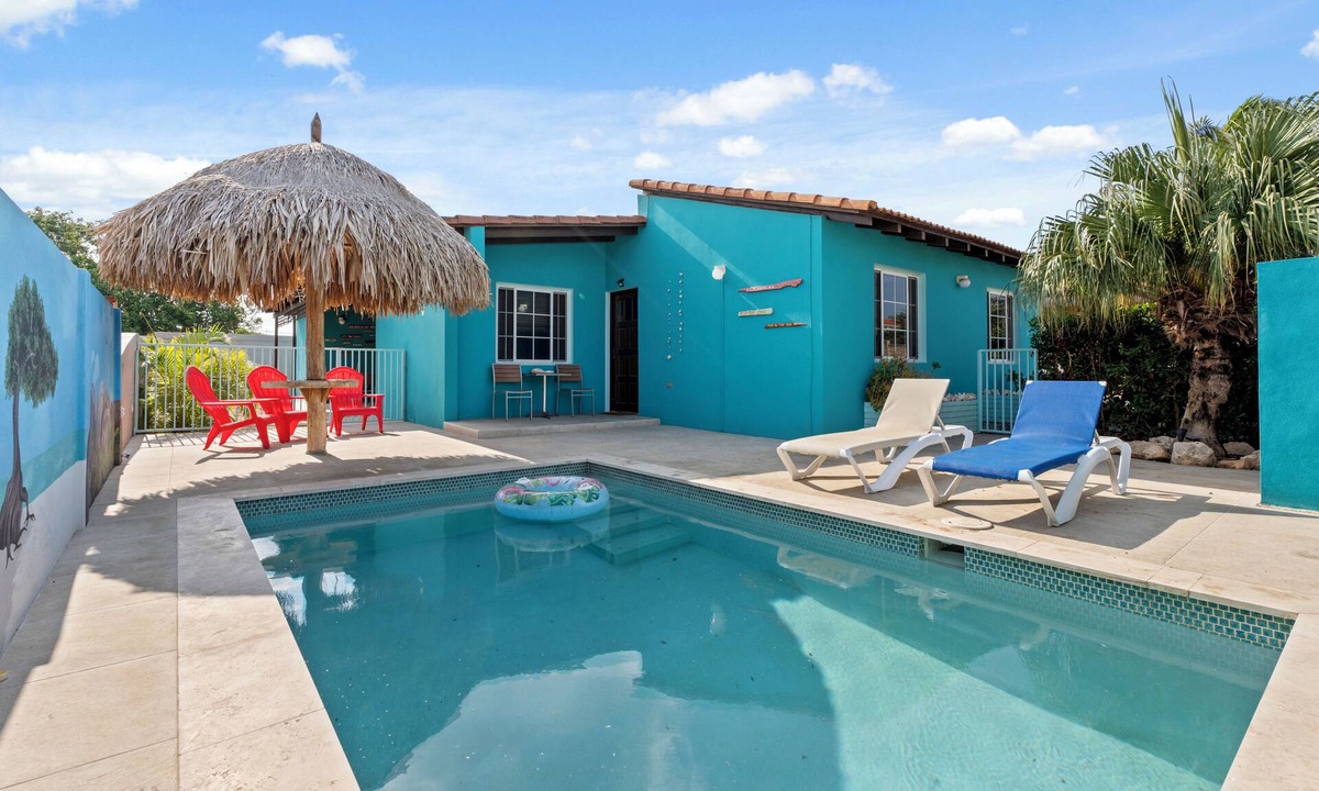 Tanki Flip Villa | Villa katalina in Aruba~