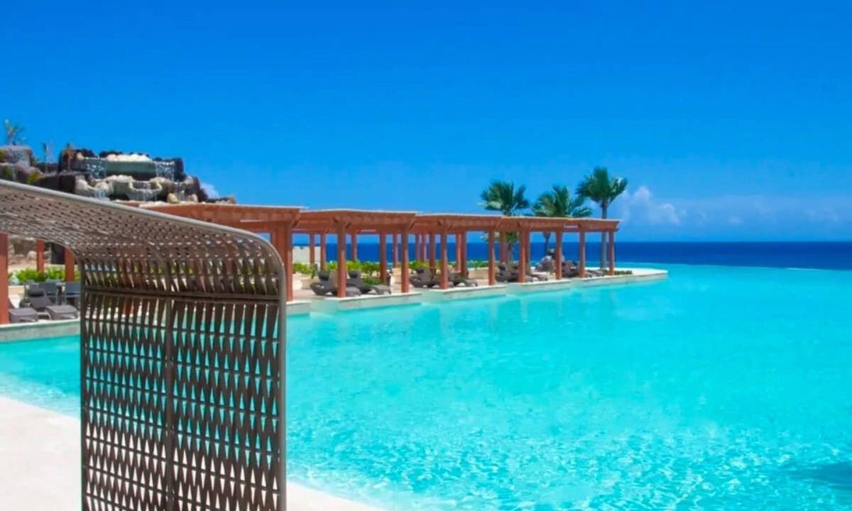 Playa Chiquita Villa | Villa Solana in Oceanfront Com Sosua Ocean Village