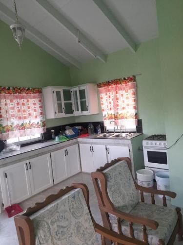 Soufriere Quarter Apartment | Villa village 02