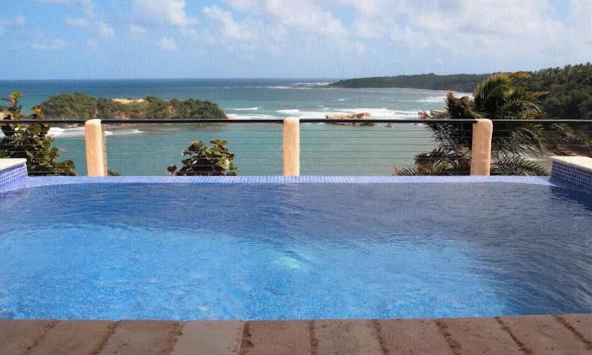 Calibishie Villa | Villa Vista-Luxury Private Beachfront Villa with Spectacular Views!