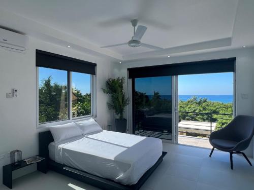 Whitehouse Villa | Whitehouse Villa Pool Ocean View Private Studio